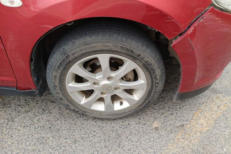 Used Venucia R50 2015 1.6L Manual Fashion Edition