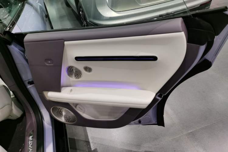 Used Avatr 06 2025 Pro Range-Extended Edition