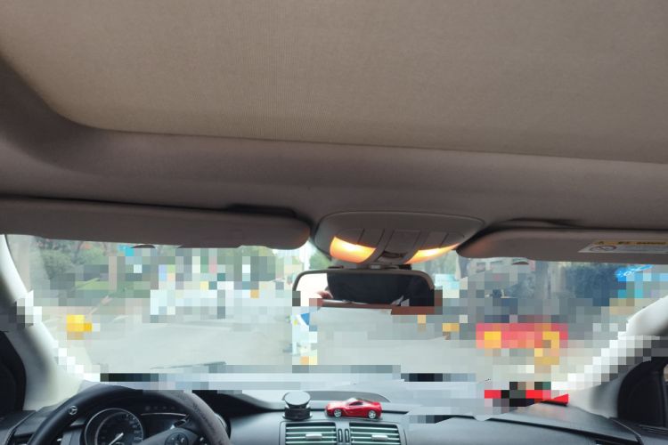 Used Mercedes-Benz R-Class 2014 R 320 4MATIC Business Model Headliner