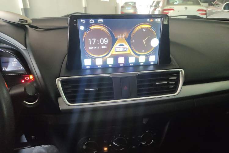 Used Mazda 3 Axela 2014 Sedan 1.5L Automatic Comfort Model Audio And AC Panel