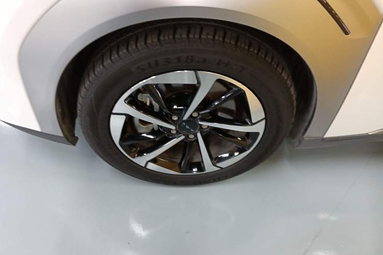 Used AION Y 2023 Plus 510 Smart Edition Exterior 4