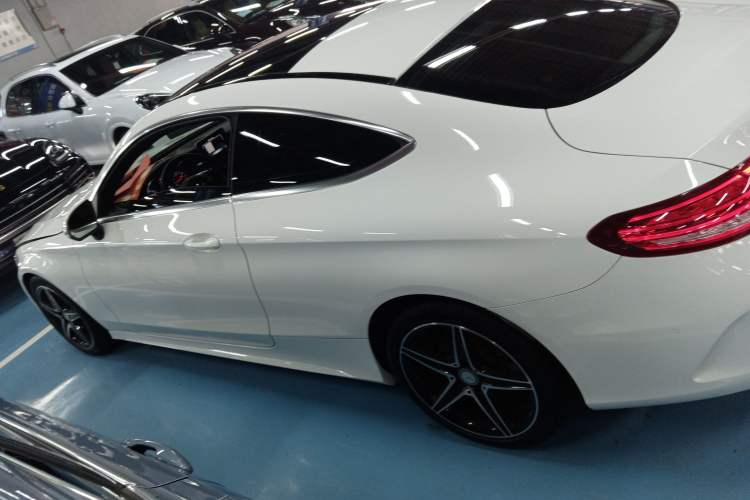 Used Mercedes-Benz C-Class (Import) 2017 C 200 Coupe
