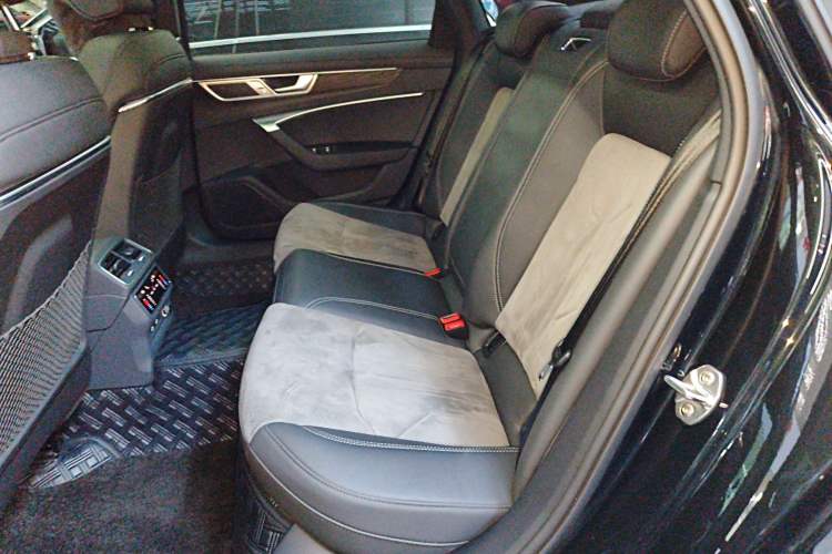 Used Audi A6L 2024 45 TFSI quattro Prestige Dynamic Edition