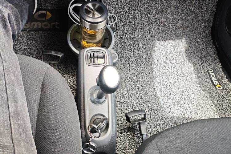 Used smart fortwo 2012 1.0 MHD Hardtop Standard Edition
