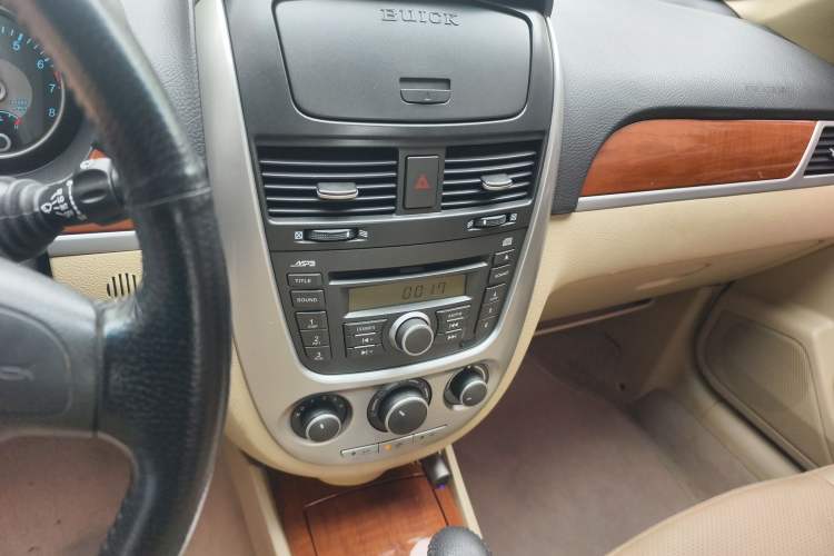 Used Buick Excelle 2011 1.6 LE-AT