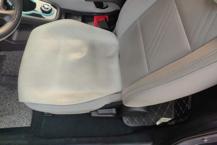 Used Chery Little Ant 2022 Sweet Pink Edition Low-Sugar Version Lithium Iron Phosphate 30 kW 301 km