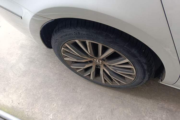 Used Volkswagen FAW-Volkswagen CC 2016 1.8TSI Luxury Model
