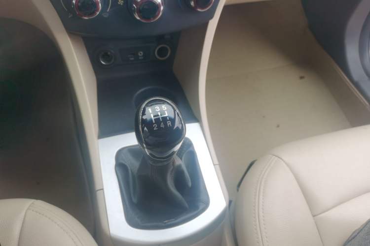 Used JAC J6 A30 2013 1.5L Manual Luxury Model China IV Standard