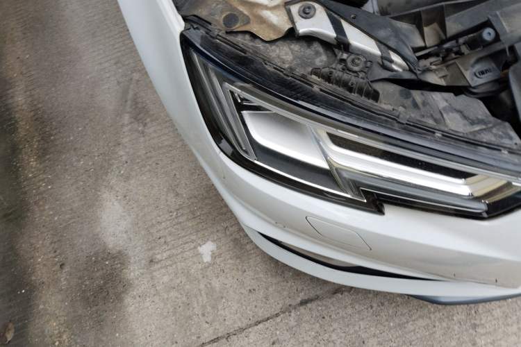 Used Audi A4L 2019 40 TFSI Fashion Edition China VI Emission Standard