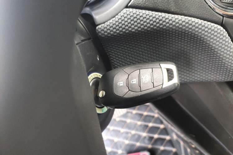 Used Chevrolet Cruze 2018 320 Automatic Pioneer Sunroof Edition