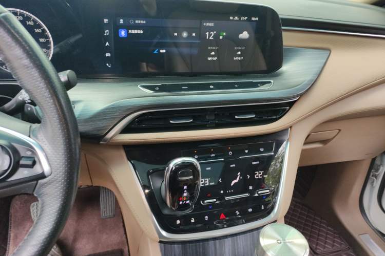 Used Buick GL8 2021 ES Land Cruiser 653T Smart Flagship Model
