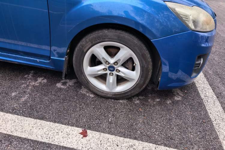 Used Ford Focus 2012 Hatchback Classic 1.8L Manual Base Model