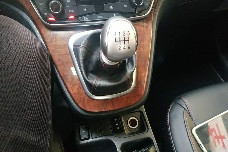 Used Haval H6 2017 Red-Label Sport Edition 1.5T Manual Two-Wheel Drive Elite Model