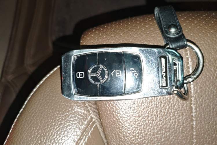 Used Mercedes-Benz E-Class 2020 E 260 L
