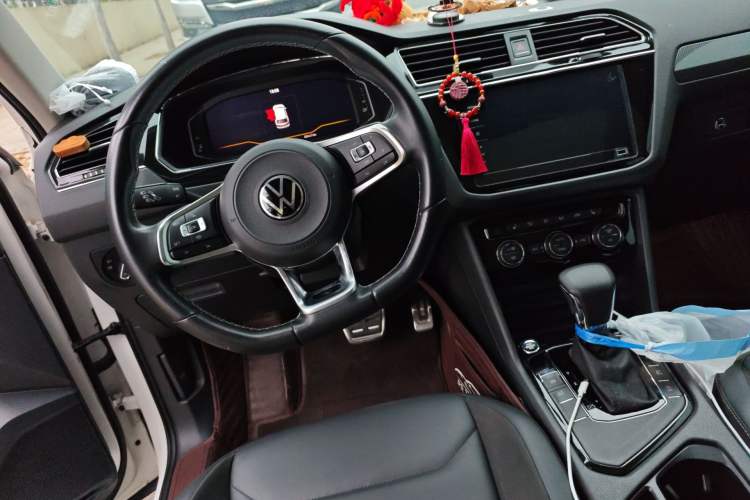 Used Volkswagen Tiguan L 2021 330TSI Automatic Two-Wheel Drive R-Line Enhanced Edition