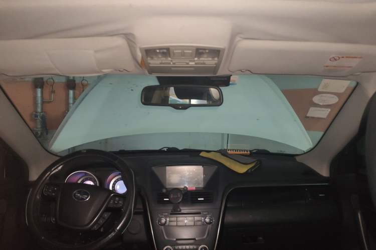 Used Bestune X80 2015 2.0L automatic comfort version
