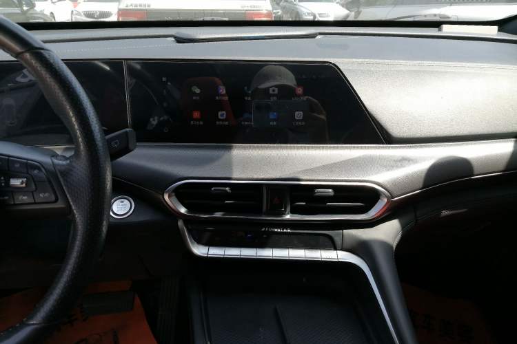 Used CHANGAN UNI-T 2020 1.5T Flagship Version Audio And AC Panel