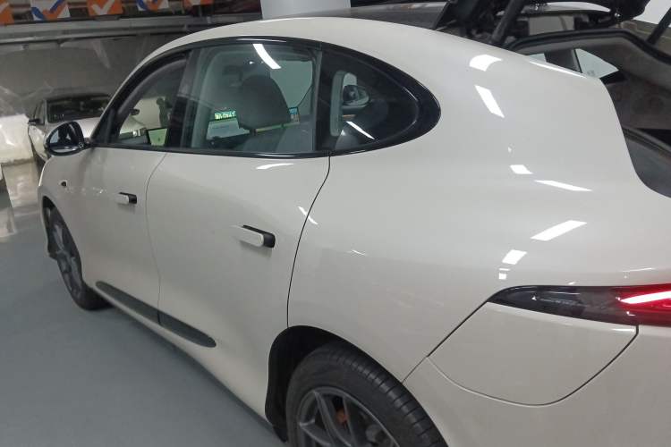 Used IM LS6 2023 Max Long-Range Version
