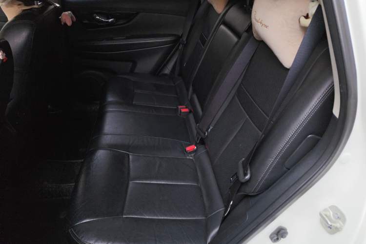 Used Nissan X-Trail 2019 2.0L CVT Smart Connect Comfort Edition 2WD