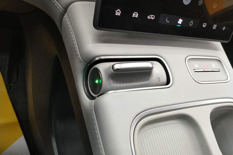 Used Nio ES6 2024 75 kWh