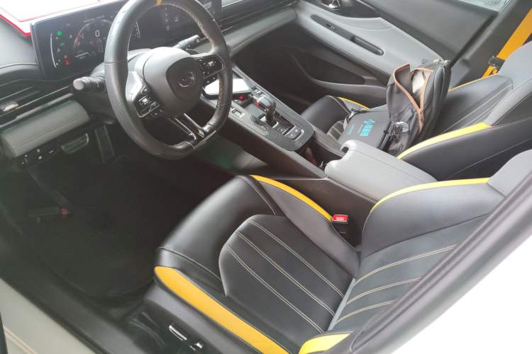 Used GAC Trumpchi EMPOW 2022 270T DCT J16 R-Style Track Edition