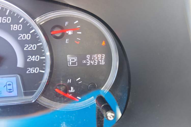 Used Nissan Teana 2011 Duke 2.5L XV Luxury Edition Odometer Close Up