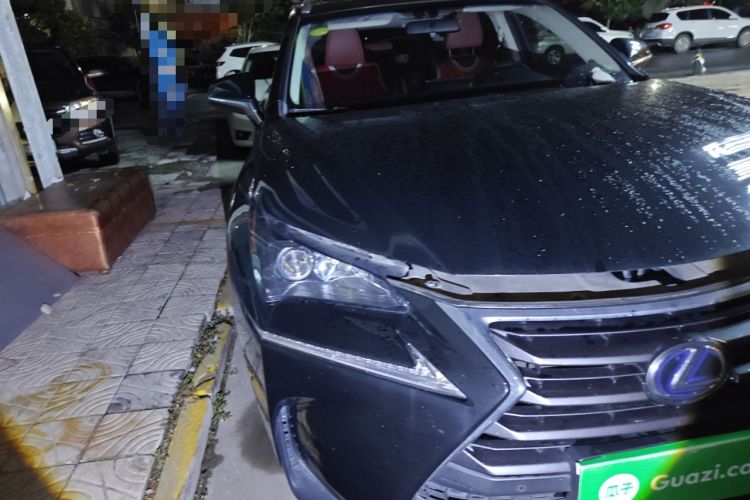 Used Lexus NX 2015 300h Front-Drive Fēngshàng Edition
