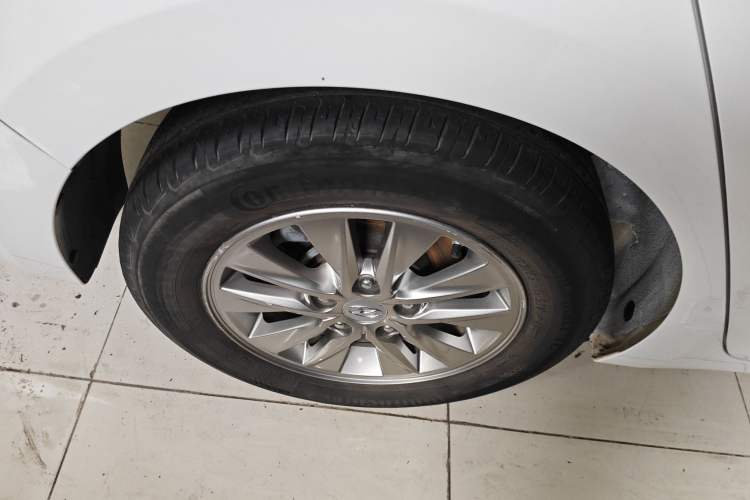 Used Hyundai Celesta 2017 1.6L Automatic Enjoyment Version GLS Right Rear Wheel Hub