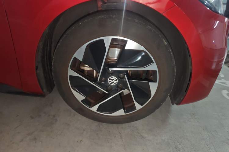 Used Volkswagen ID.3 2022 Active Pure Intelligent Enjoyment Edition Right Front Wheel Hub