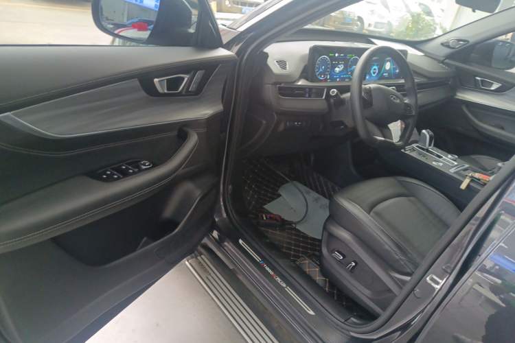 Used Chery Tiggo 8 PLUS 2021 290TGDI DCT Haoting Edition
