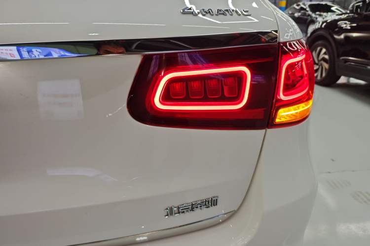 Used Mercedes-Benz GLC 2020 GLC 260 L 4MATIC Luxury Model
