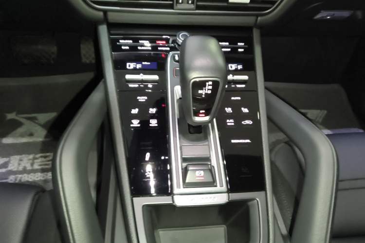 Used Porsche Cayenne E-Hybrid 2021 Cayenne E-Hybrid 2.0T