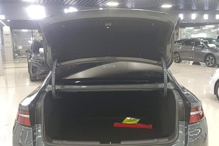 Used Geely Auto Preface 2021 Revised Version 2.0TD Luxury Edition