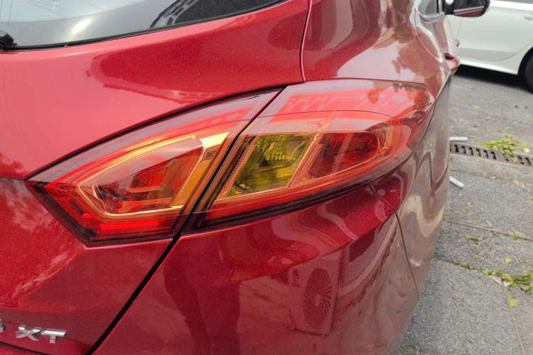 Used CHANGAN Eado 2015 1.6L Manual Junku Model China V Standard