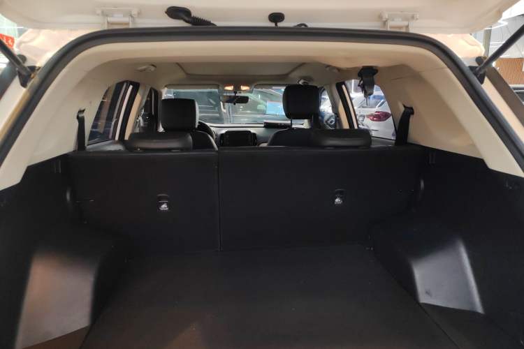 Used Hyundai ix35 2021 2.0L Automatic 2WD GLS Leading Edition Trunk