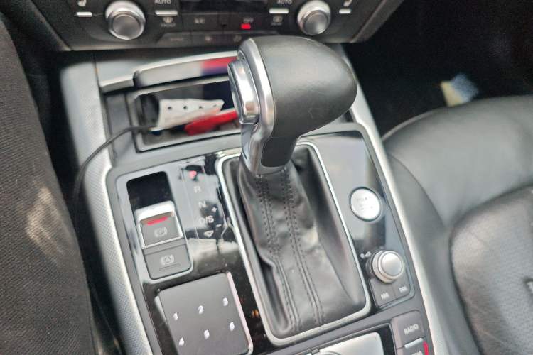 Used Audi A6L 2014 TFSI Comfort Model Gear Lever