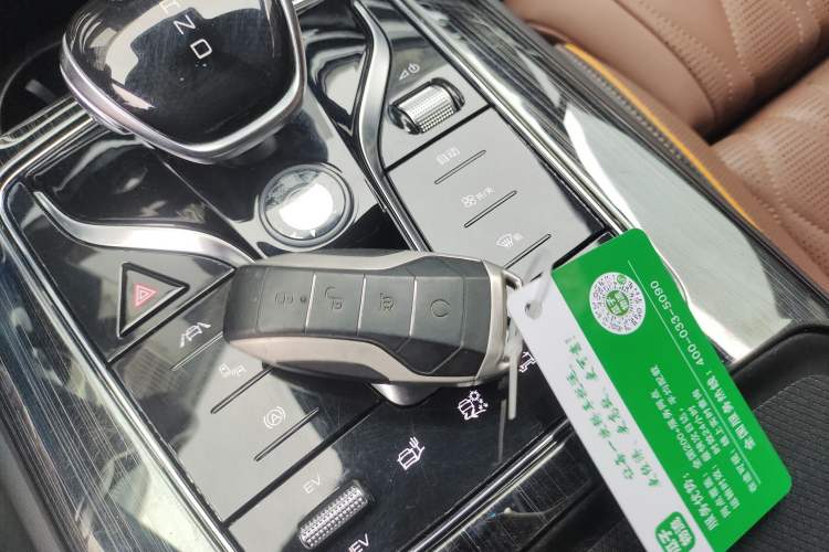 Used BYD Tang New Energy 2021 DM 2.0T Four-Wheel Drive High-Performance Flagship Model