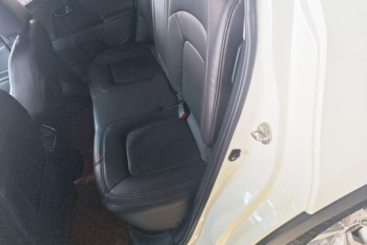 Used Kia Sportage R 2015 2.0L Automatic Two-Wheel Drive GLS