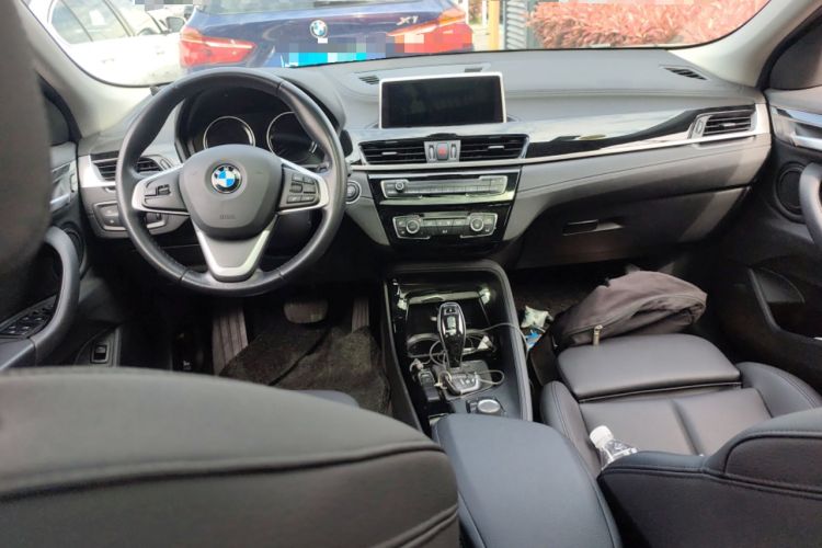 Used BMW X2 2018 sDrive25i Leading Model M Sport Package China V Center Console