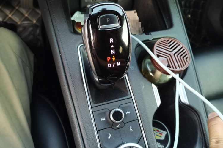 Used Cadillac XT4 2021 28T Two-Wheel Drive Leading Version Gear Lever