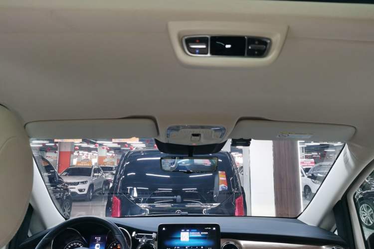 Used Mercedes-Benz V-Class 2021 V 260 L Long Wheelbase Prestige Edition