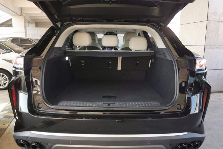 Used EXEED Stellar C-DM 2025 200 with Ultra-Long Range Pro All-Wheel Drive
