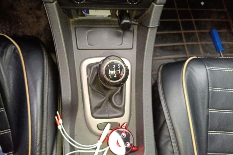 Used BAIC Senova D50 2014 1.5L manual standard version