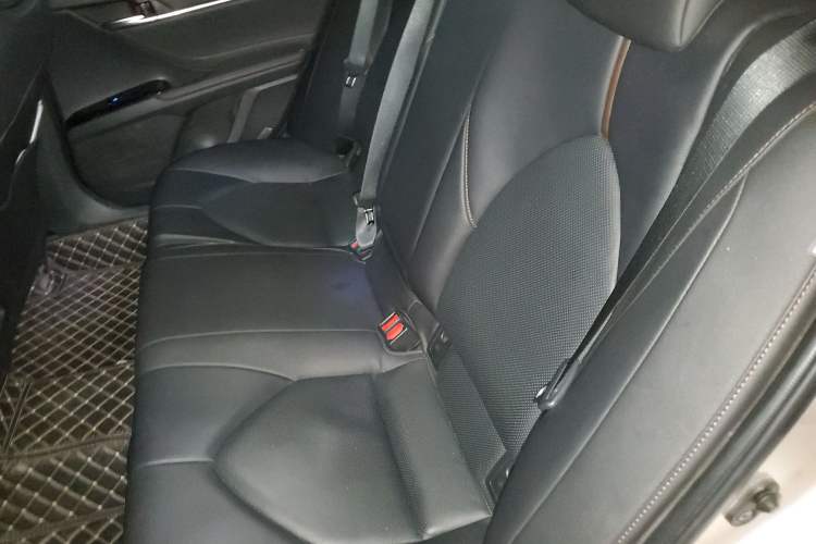 Used Toyota Camry 2019 Revised Version 2.5G Luxury Edition
