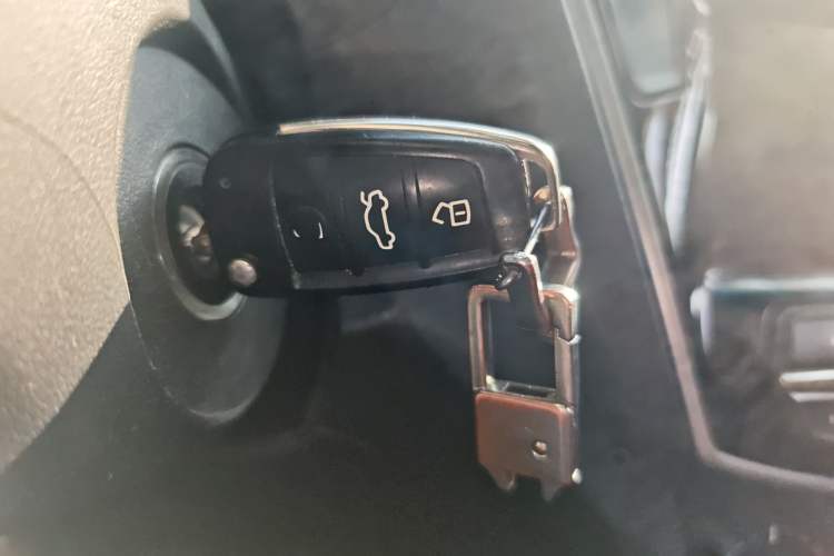 Used Chery Arrizo 3 2015 1.5L Manual High-End Version
