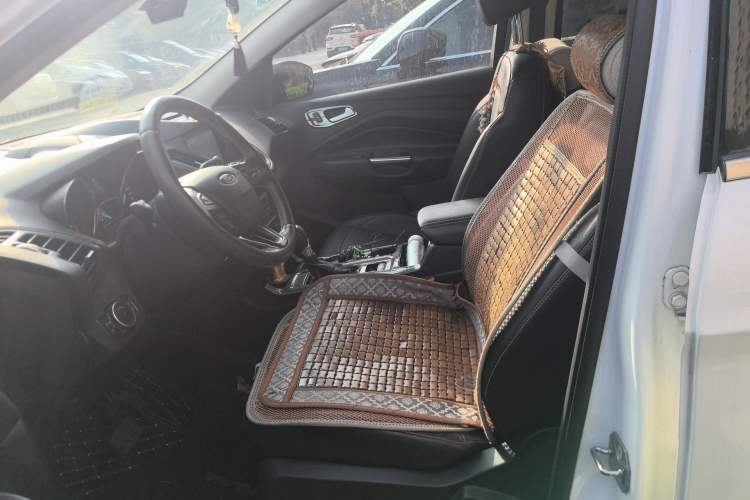 Used Ford Kuga 2017 EcoBoost 245 Four-Wheel-Drive Sport Model
