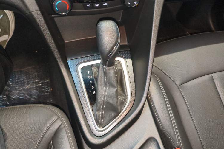 Used Buick GT 2021 Revised Version Flagship 1.5L Automatic Elite Edition Gear Lever