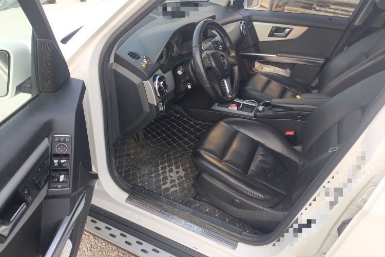 Used Mercedes-Benz GLK-Class 2013 Facelift GLK 300 4MATIC Fashion Edition