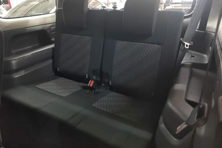 Used Suzuki Jimny 2015 1.3L AT JLX Navigation Edition