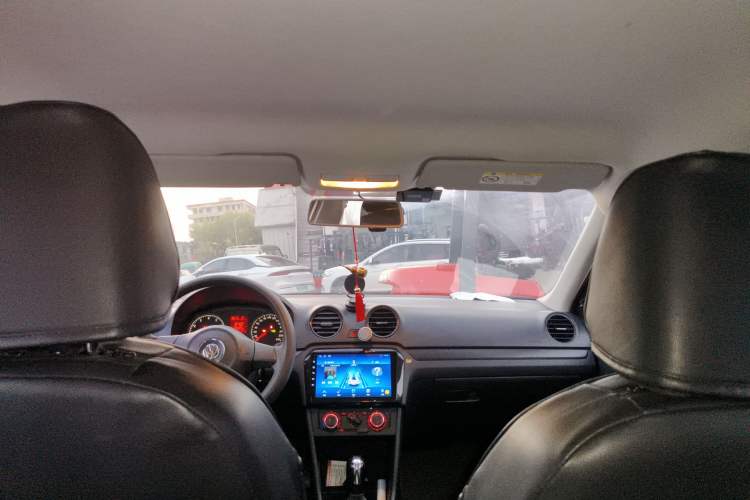 Used Volkswagen Jetta 2015 1.6L Automatic Fashion Model Headliner